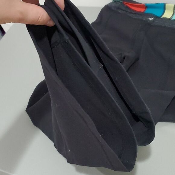 𝅺lululemon multicoloured waistband black flared leggings - Picture 8 of 8